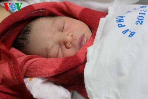 เวียดนามมีประชากรครบ 90 ล้านคน